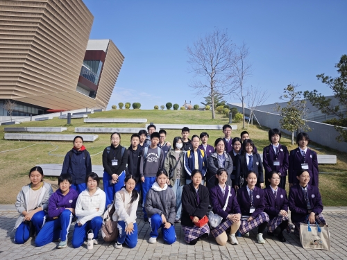 我校学子寒假访问香港圣保罗男女中学行纪